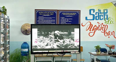 SÔI NỔI PHONG TRÀO “ĐỌC SÁCH, BÁO TRONG GIỜ RA CHƠI” TẠI TRƯỜNG TIỂU HỌC NGÔ QUYỀN