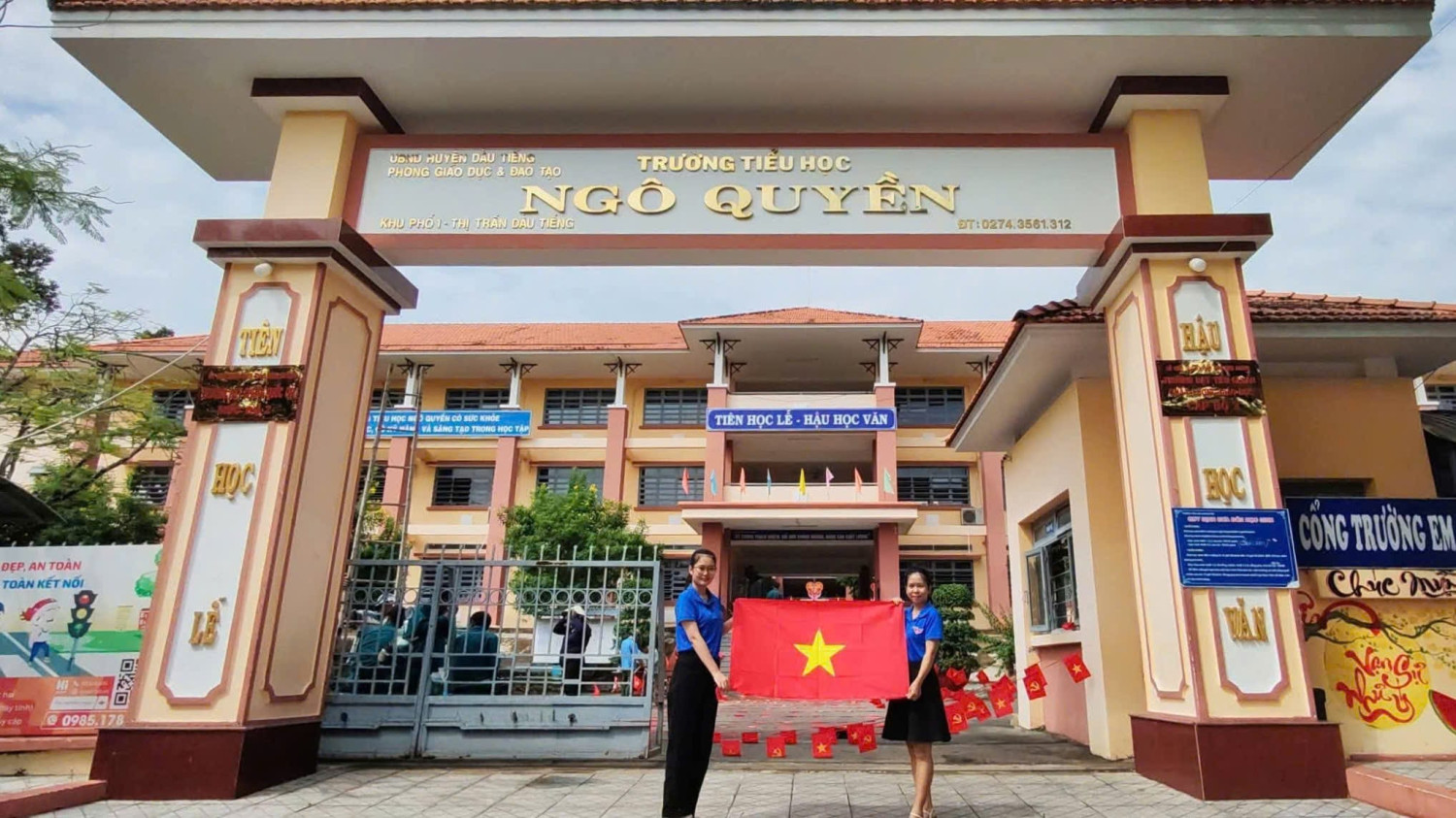 RỰC RỠ CỜ HOA – SẮC MÀU TUỔI TRẺ NGÔ QUYỀN