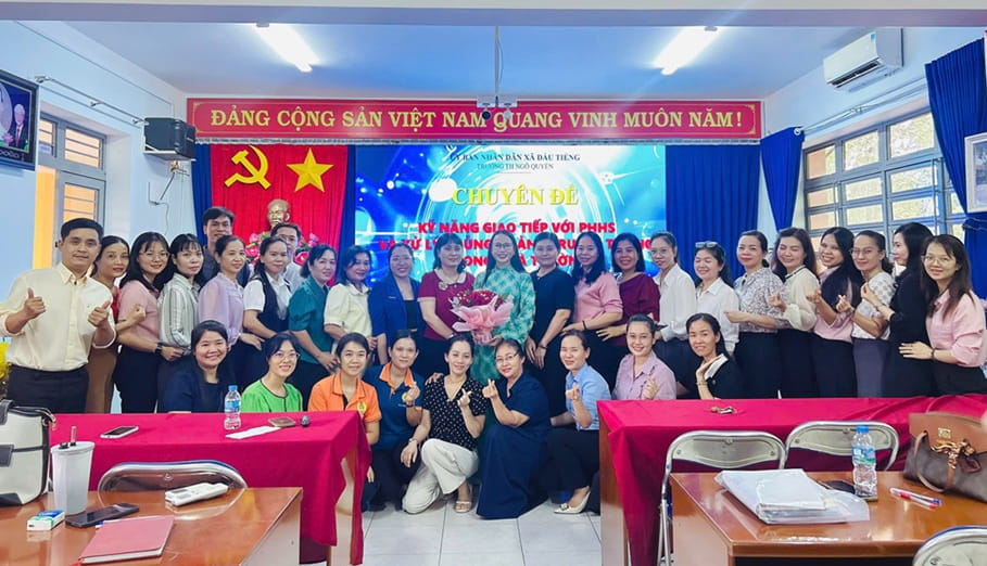 TRƯỜNG TIỂU HỌC NGÔ QUYỀN TỔ CHỨC CHUYÊN ĐỀ “KỸ NĂNG GIAO TIẾP VỚI PHỤ HUYNH HỌC SINH VÀ XỬ LÝ KHỦNG HOẢNG TRUYỀN THÔNG TRONG NHÀ TRƯỜNG”