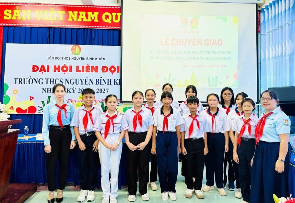 IÊN ĐỘI TRƯỜNG TIỂU HỌC NGÔ QUYỀN THAM GIA CHƯƠNG TRÌNH CHUYỂN GIAO ĐỘI VIÊN NÒNG CỐT NĂM HỌC 2026 - 2027.